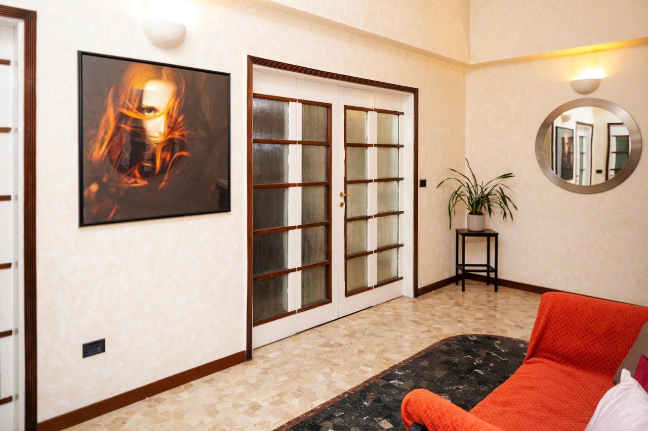 Central Apartment Milán Exterior foto